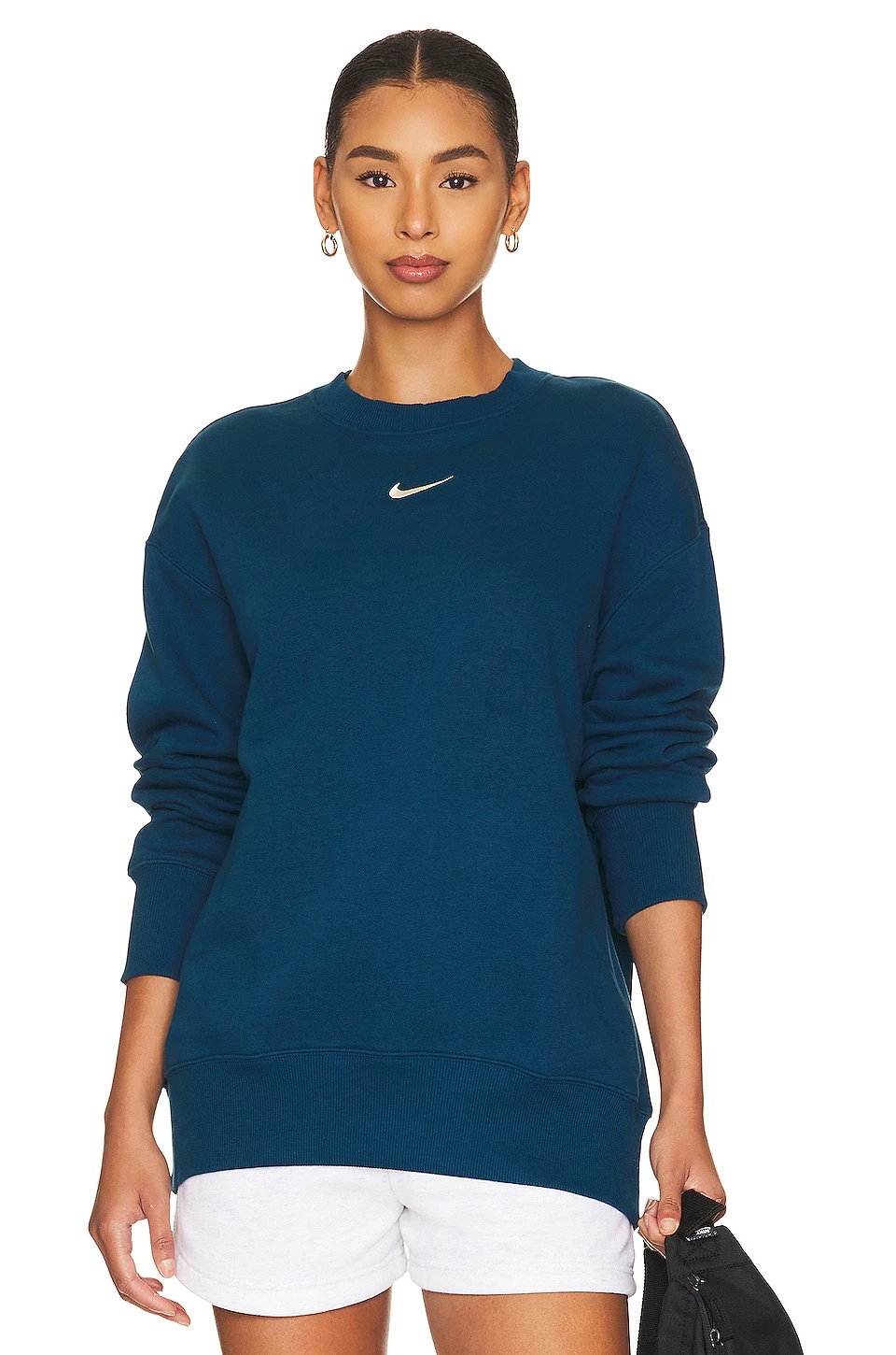 Nike NSW Oversized Crewneck Sweatshirt Valerian Blue & Sail 3 Nike NSW Oversized Crewneck Sweatshirt Valerian Blue & Sail