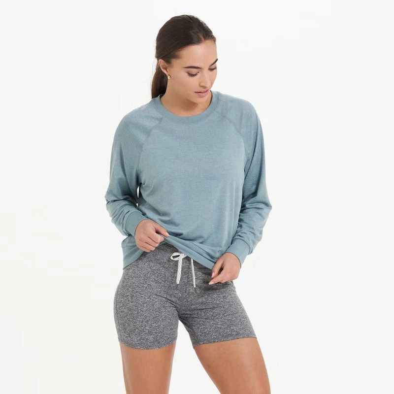 Vuori Womens Sweatshirt Long-Sleeve Halo Crew 12 Vuori Womens Sweatshirt Long-Sleeve Halo Crew - Image 10